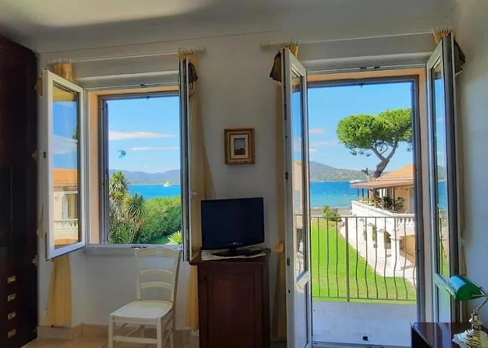 Szálloda Playa Del Sol - B1e1 *